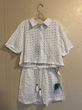 NWT True Destinations Eyelet Cover-Up Shirt and Shorts Set sz L